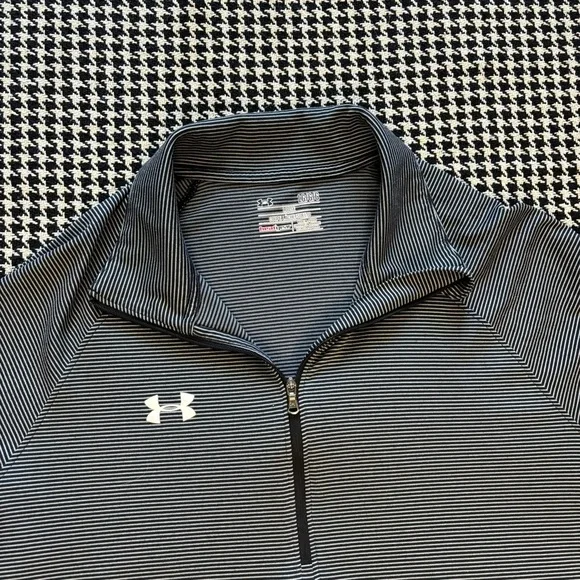 Under Armour | Quarter-Zip Pullover - Picture 4 of 10